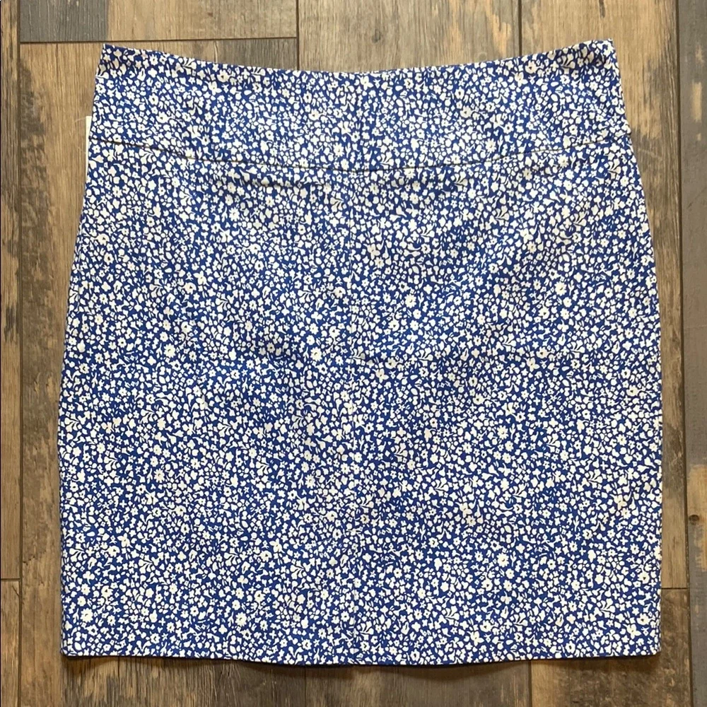 Margaret M Womens Knee Length Slimming Pencil Skirt Floral Blue White Size L/P